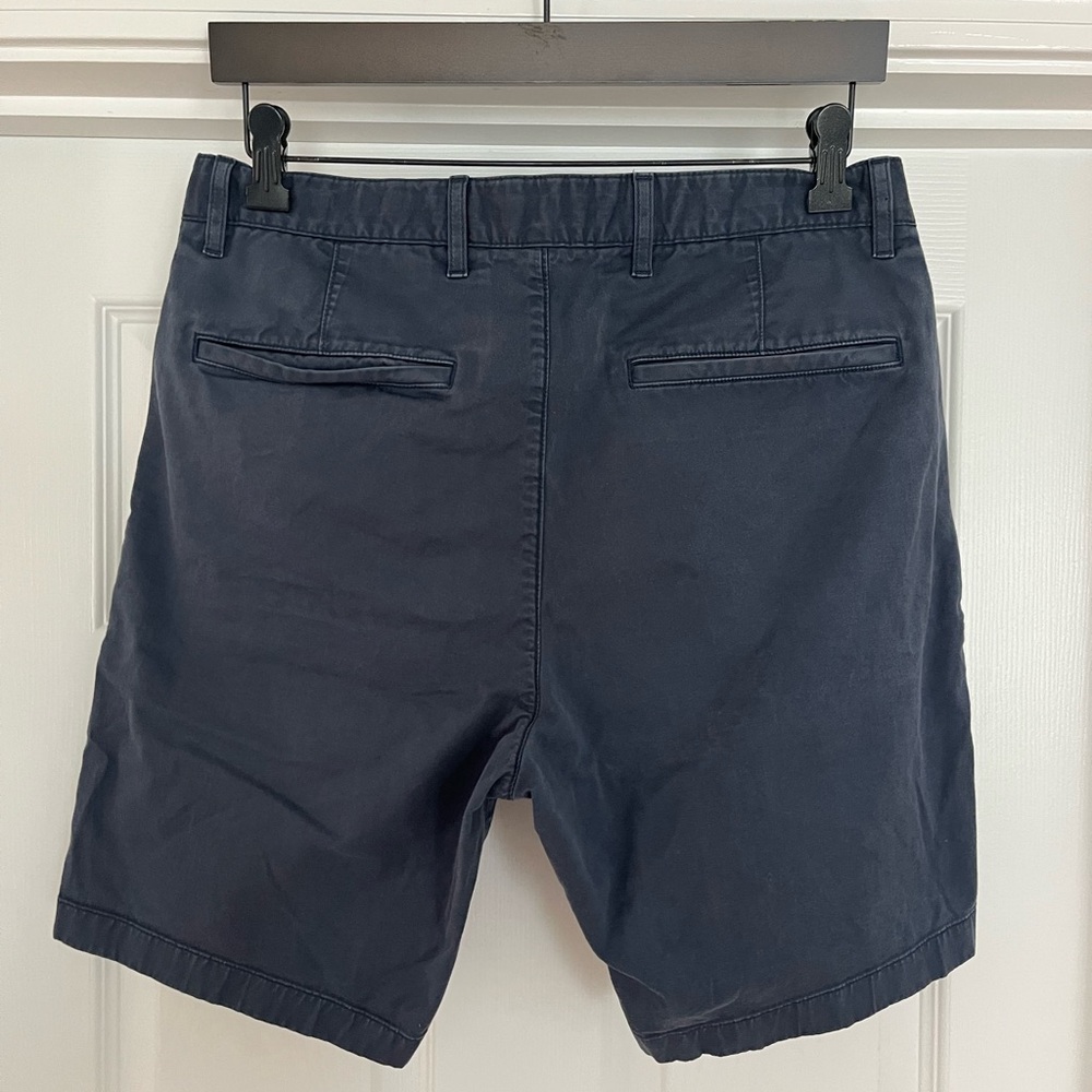Theory Men's Dark Blue Shorts